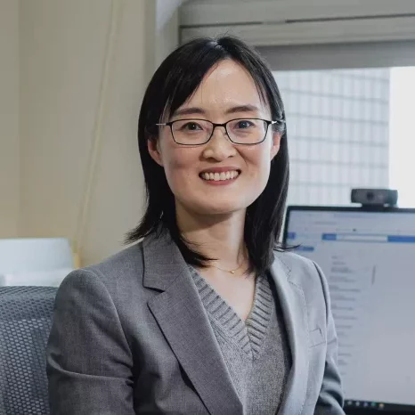 Yanyan Chen